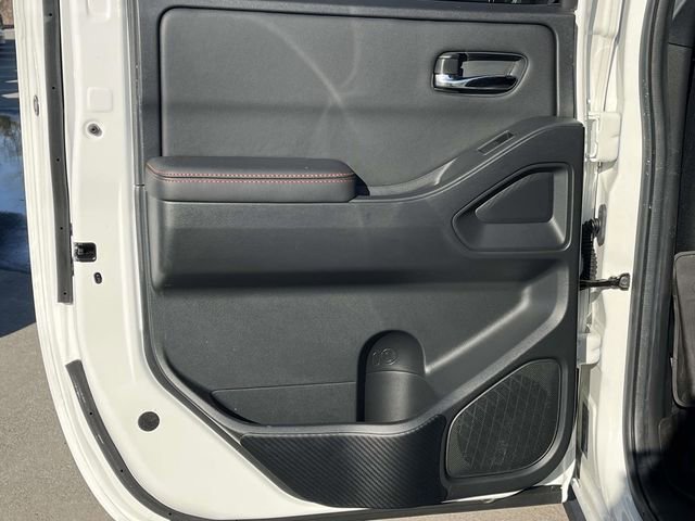 Used 2024 Nissan Frontier PRO-4X w/ Technology Package image 16