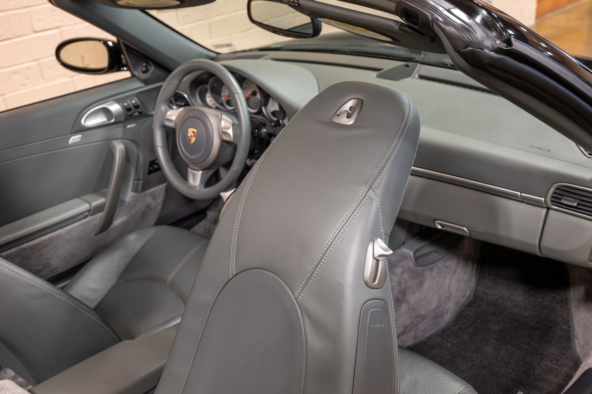 Used 2006 Porsche 911 Carrera S image 42