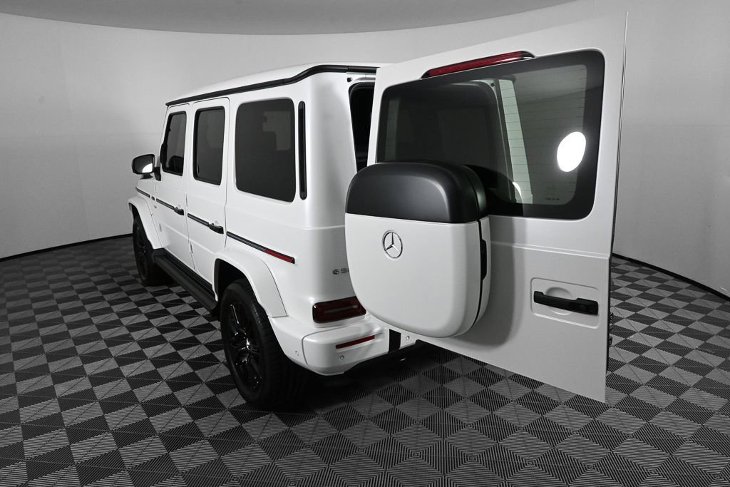 Used 2025 Mercedes-Benz G 580 w/ EQ Technology image 31