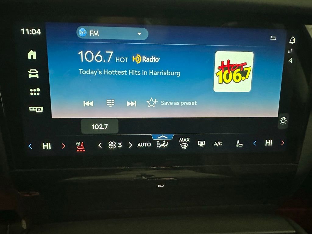 Used 2025 Lincoln Navigator Reserve image 34