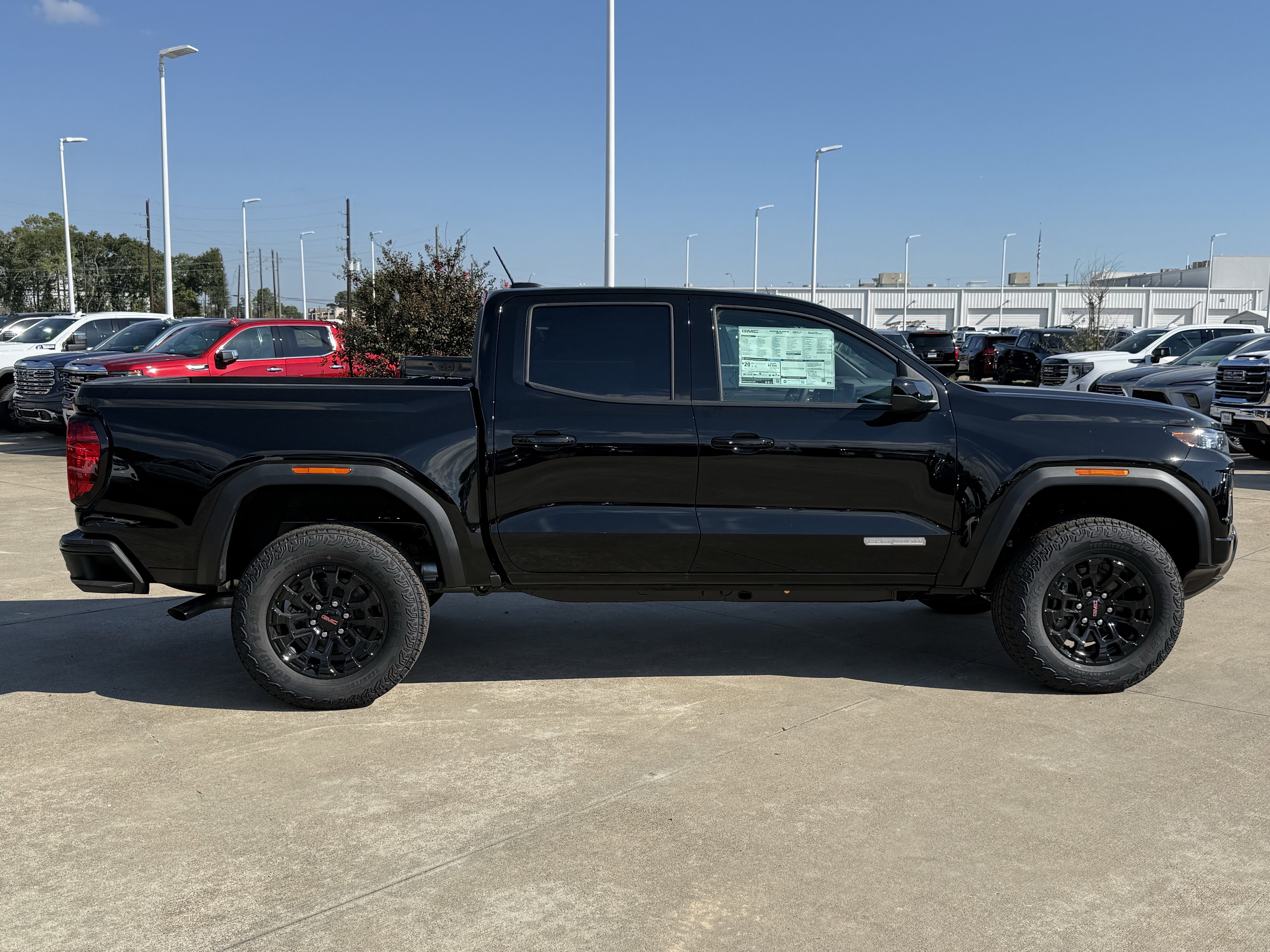 New 2026 GMC Canyon Elevation w/ Convenience Package image 3