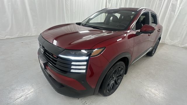 Certified 2025 Nissan Kicks SR image 7