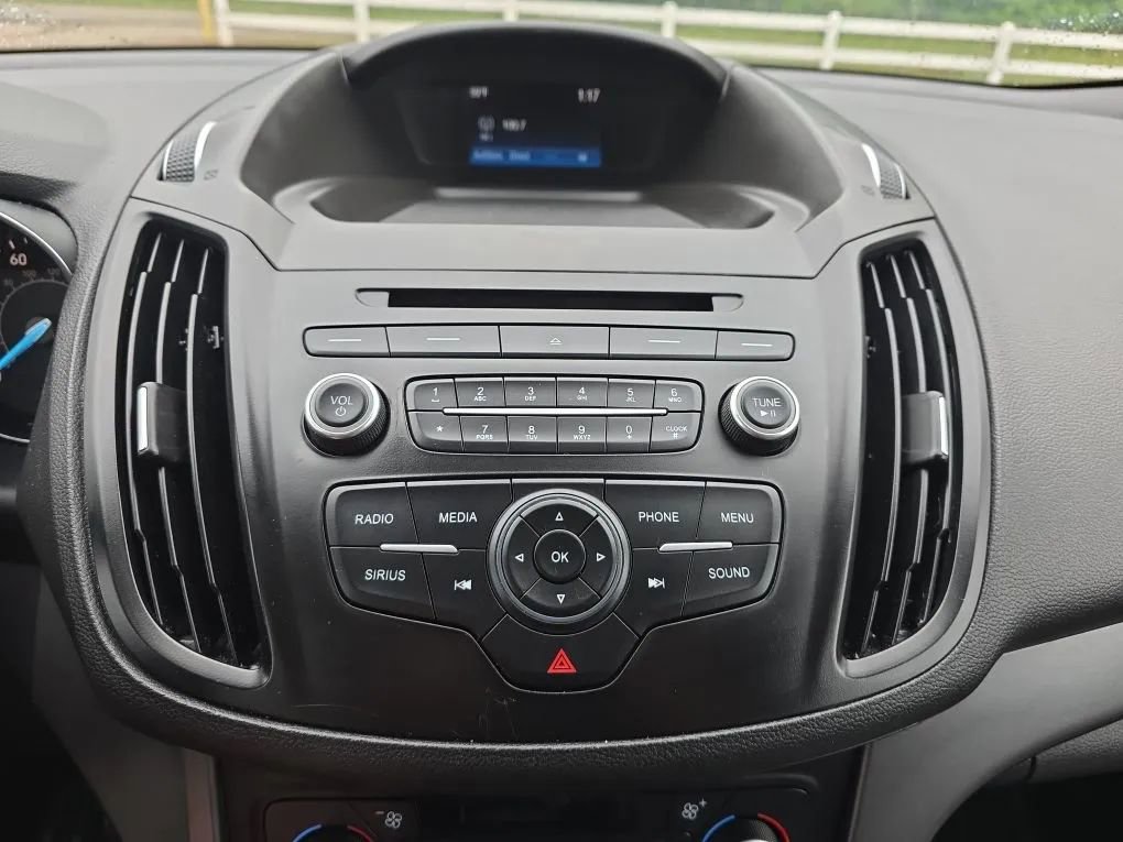 Used 2018 Ford Escape SE FWD image 26