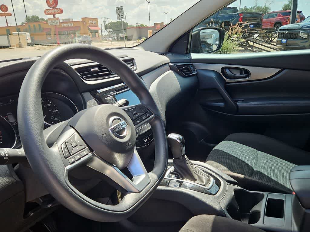 Used 2021 Nissan Rogue Sport S FWD image 10