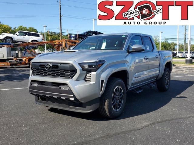 New 2025 Toyota Tacoma TRD Sport AWD/4WD image 2