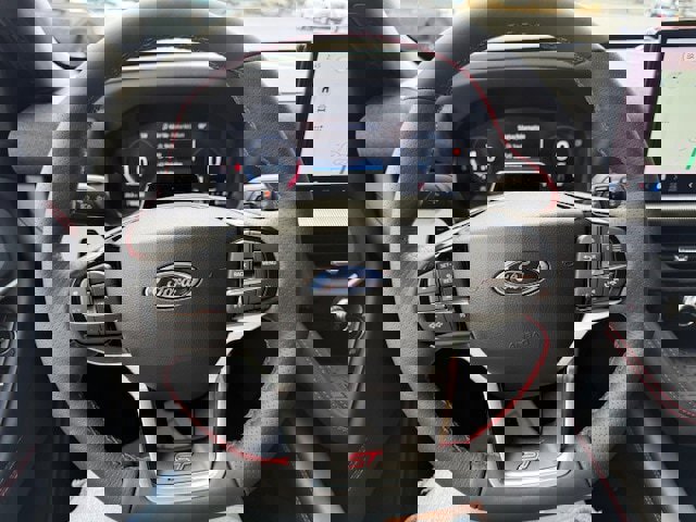 New 2025 Ford Explorer ST image 19