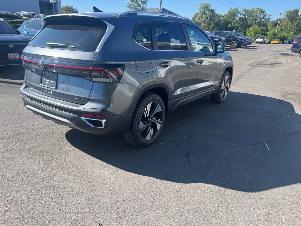 New 2025 Volkswagen Taos SE image 6