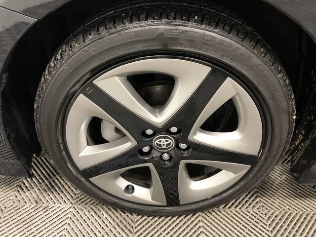 Used 2022 Toyota Prius XLE w/ Advanced Technology Package FWD image 28