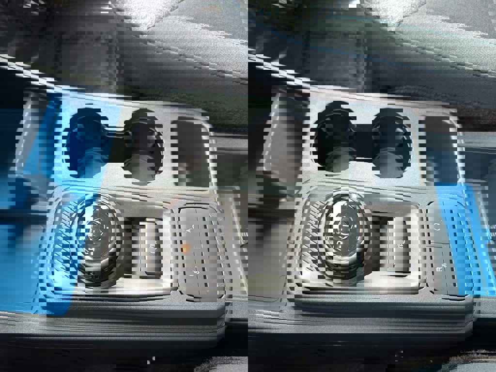 New 2025 Ford Maverick XLT w/ XLT Luxury Package image 33