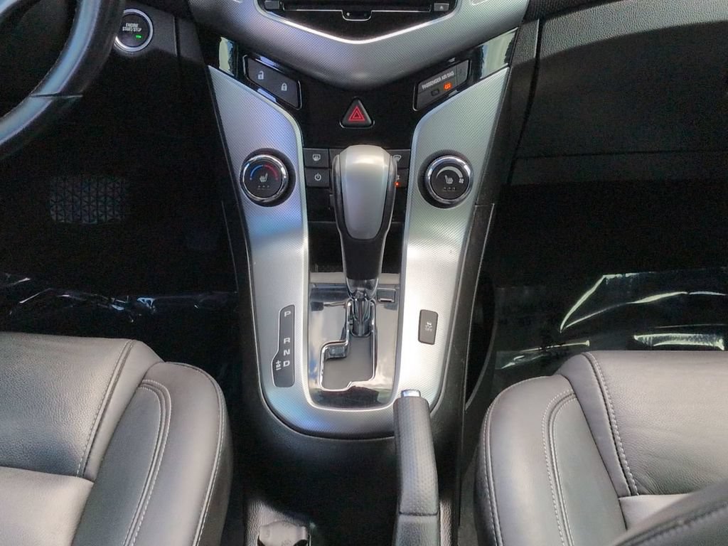 Used 2013 Chevrolet Cruze LTZ w/ Enhanced Safety Package FWD image 18