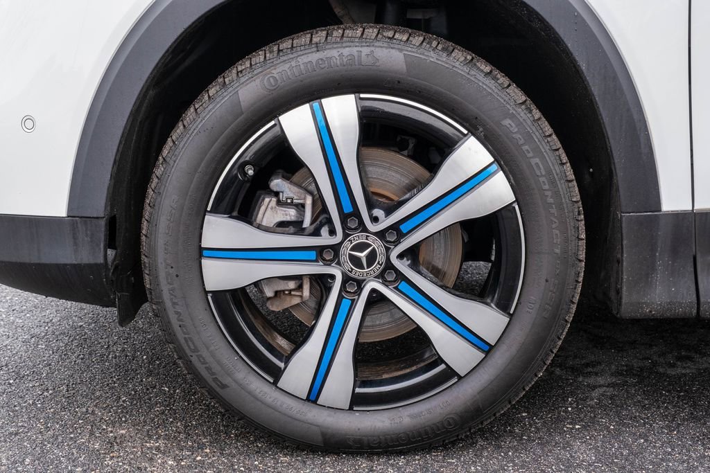 Used 2023 Mercedes-Benz EQB 350 4MATIC SUV image 36