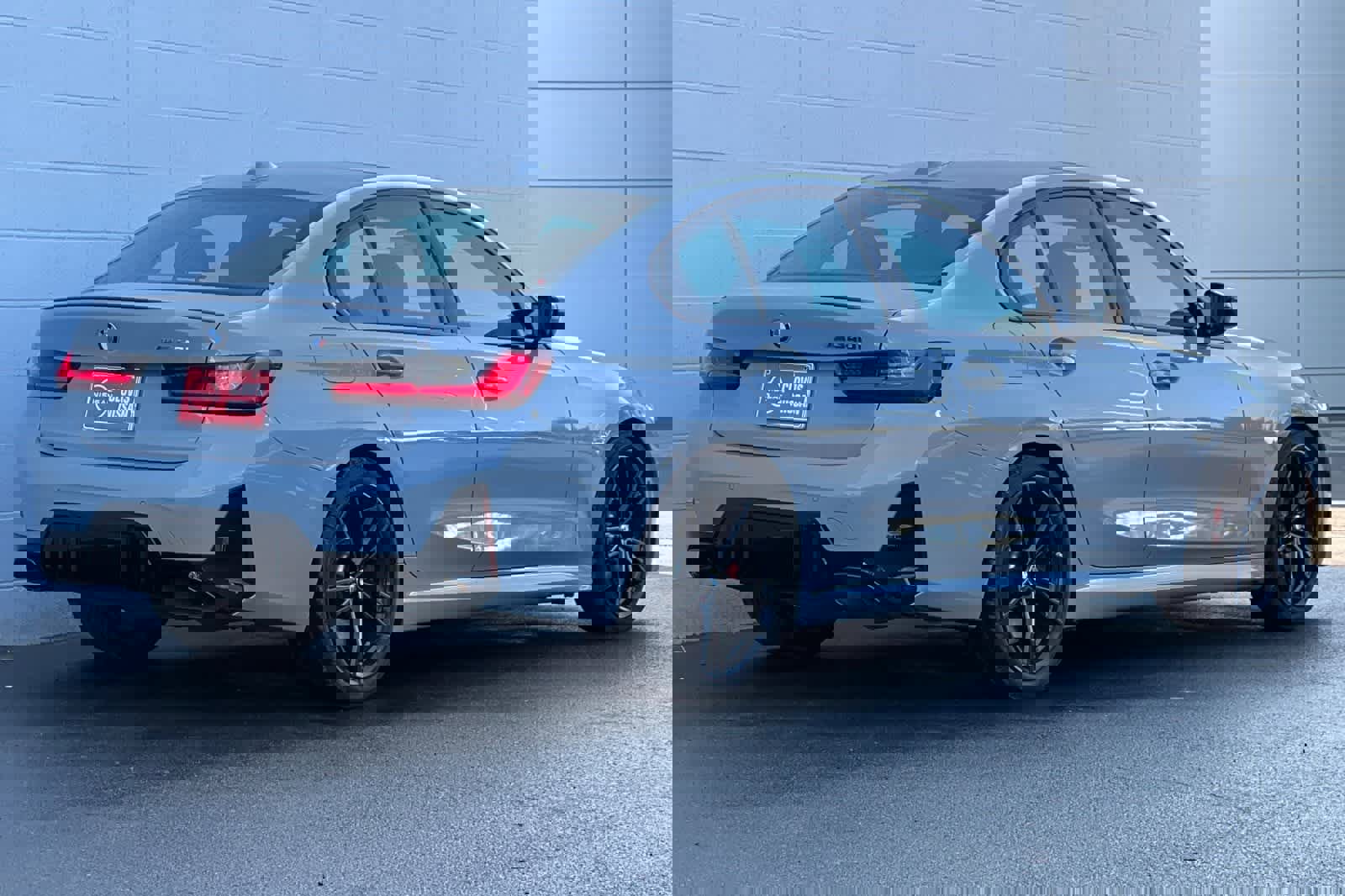 Used 2023 BMW M340i w/ Shadowloine Package image 3