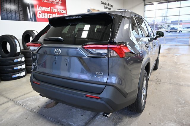 New 2025 Toyota RAV4 XLE image 5