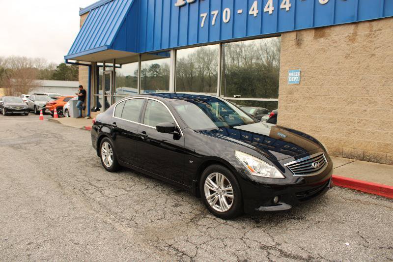 Used 2015 INFINITI Q40 4dr Sdn RWD w/ Moonroof Package image 1