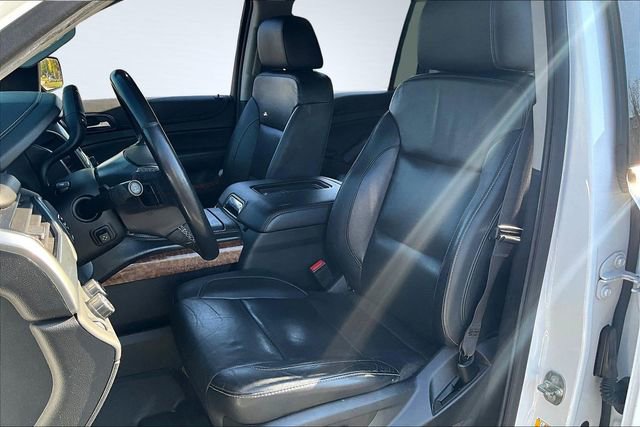 Used 2020 Chevrolet Suburban Premier image 21