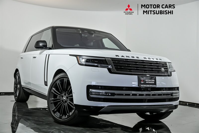 Used 2022 Land Rover Range Rover Long Wheelbase SE