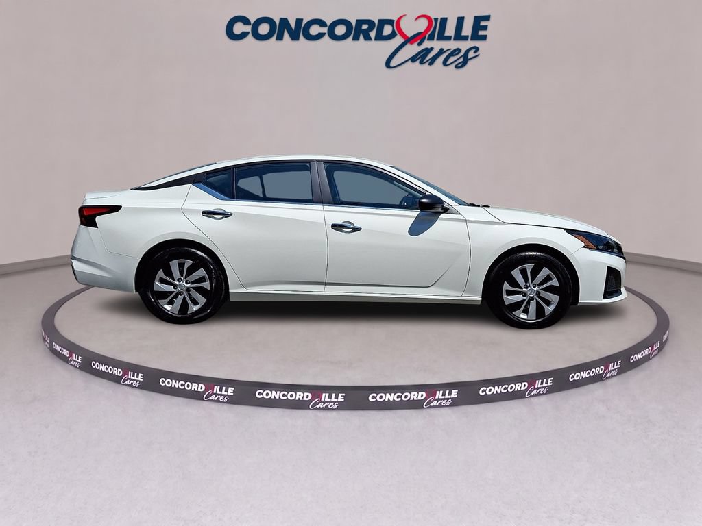Certified 2025 Nissan Altima 2.5 S FWD image 8