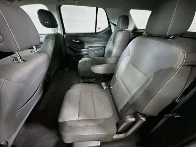Used 2019 Chevrolet Traverse LT FWD image 24