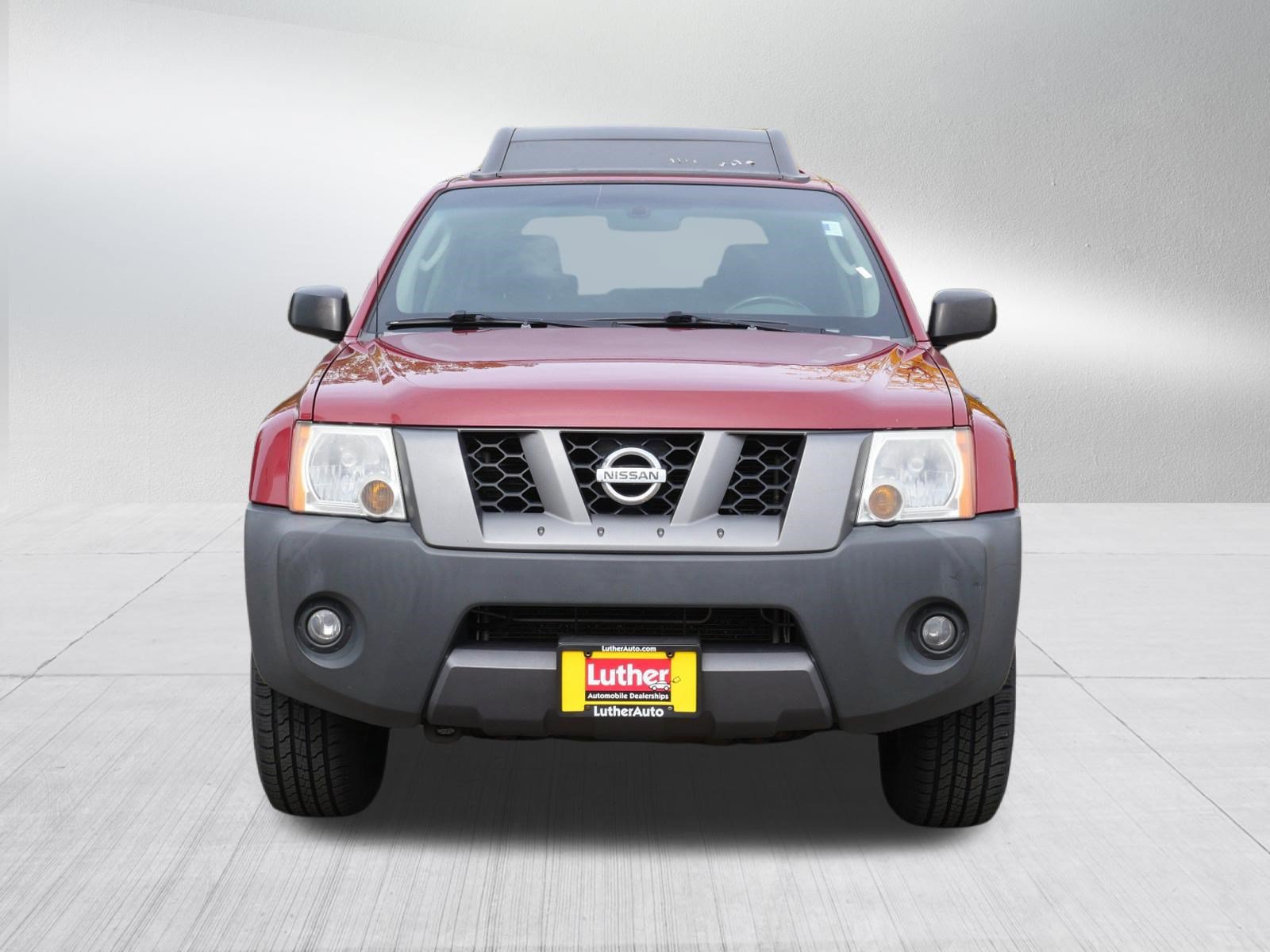 Used 2008 Nissan Xterra Off-Road AWD/4WD image 2