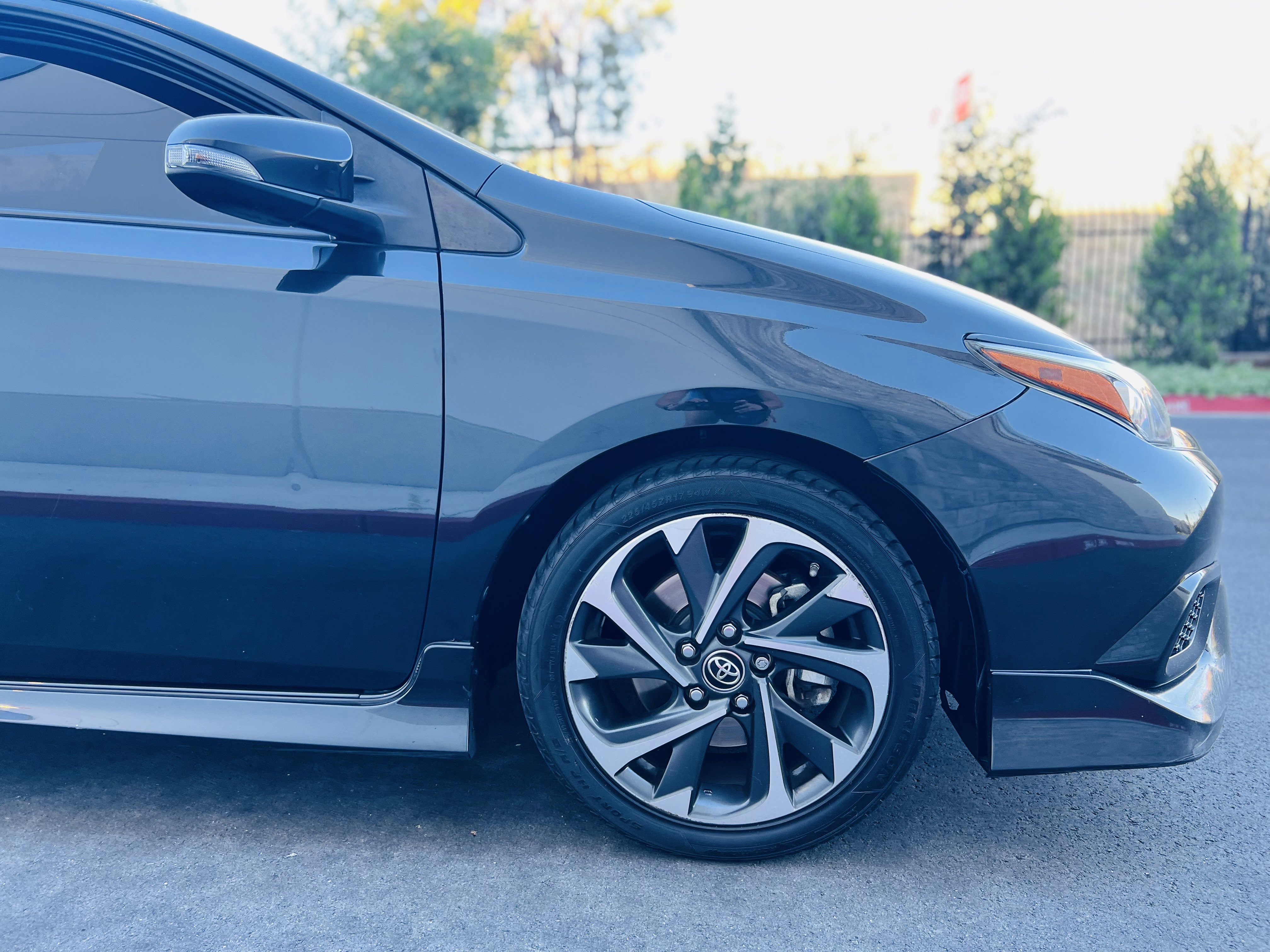 Used 2017 Toyota Corolla iM w/ Carpet Mat Package FWD image 21