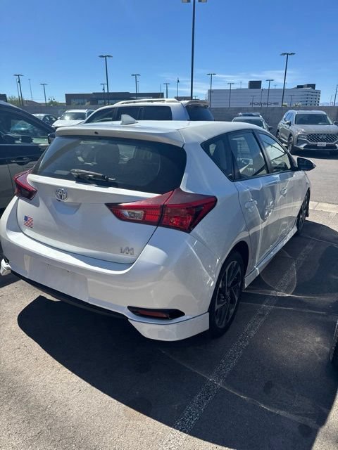 Used 2017 Toyota Corolla iM w/ Carpet Mat Package FWD image 5