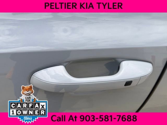Certified 2023 Kia Sorento EX w/ Panoramic Sunroof Package FWD image 7