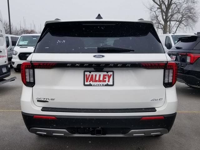 New 2026 Ford Explorer Active w/ Active Comfort Package AWD/4WD video 3