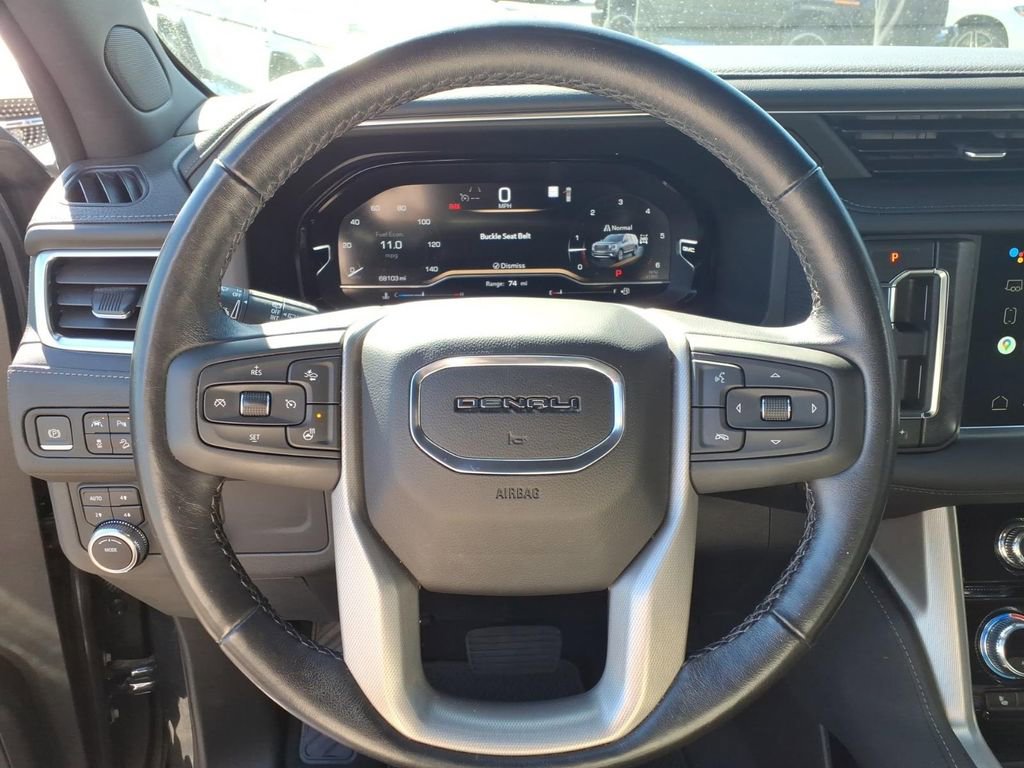 Used 2022 GMC Yukon XL Denali AWD/4WD image 20