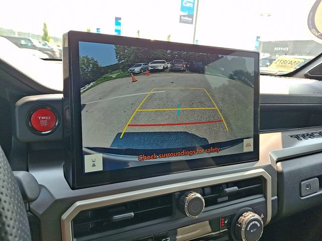 Used 2024 Toyota Tacoma TRD Off-Road w/ TRD Off Road Upgrade Package AWD/4WD image 24