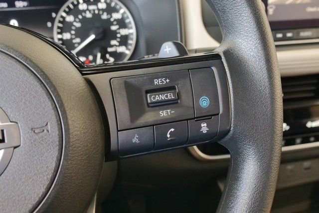 Used 2021 Nissan Rogue SV image 22