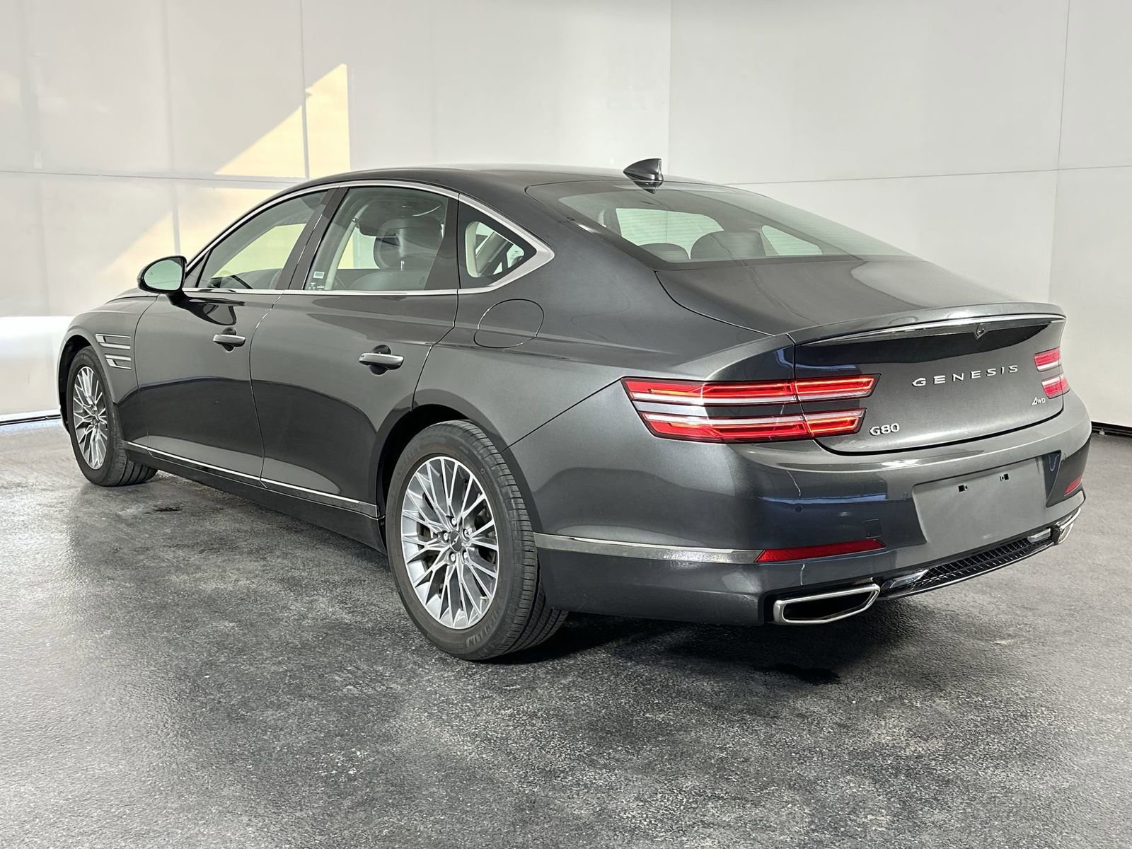Used 2023 Genesis G80 2.5T image 6