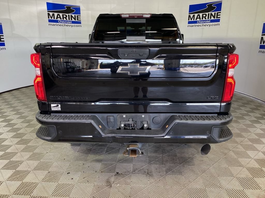 Used 2022 Chevrolet Silverado 2500 LTZ w/ LTZ Plus Package AWD/4WD image 17