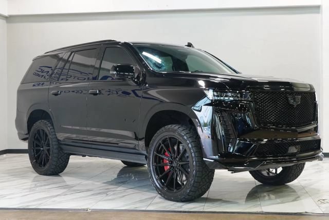 Used 2023 Cadillac Escalade V AWD/4WD image 3