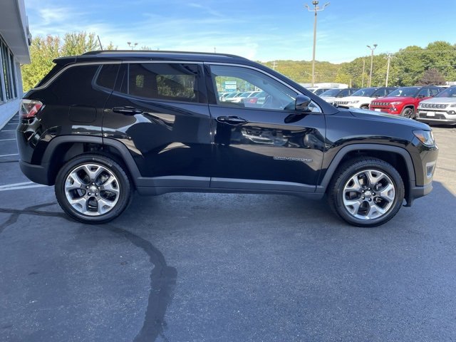 Used 2018 Jeep Compass Limited image 4