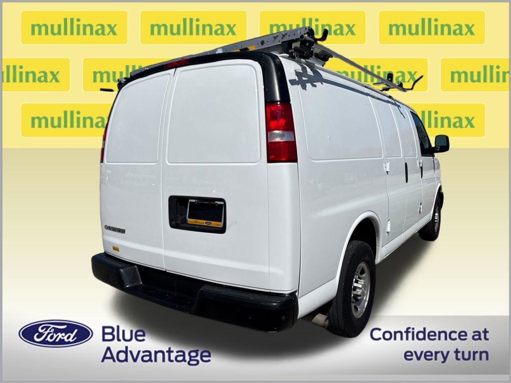 Used 2020 Chevrolet Express 2500 w/ Driver Convenience Package image 4