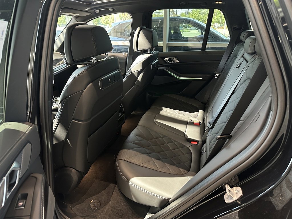 New 2026 BMW X5 xDrive50e w/ M Sport Package image 13