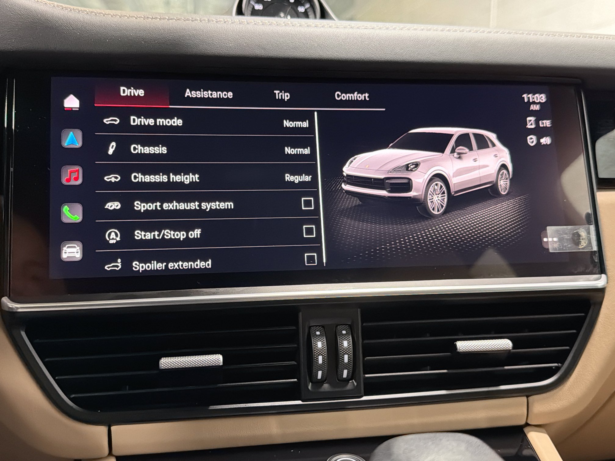 Certified 2023 Porsche Cayenne Turbo AWD/4WD image 30