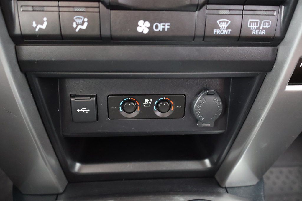 Certified 2022 Toyota 4Runner Limited AWD/4WD image 41