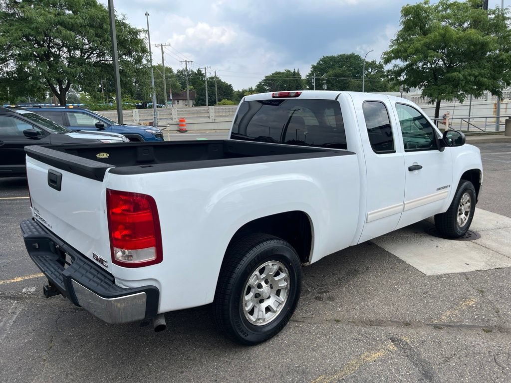 Used 2008 GMC Sierra 1500 SLE w/ Power Pack Plus RWD image 3