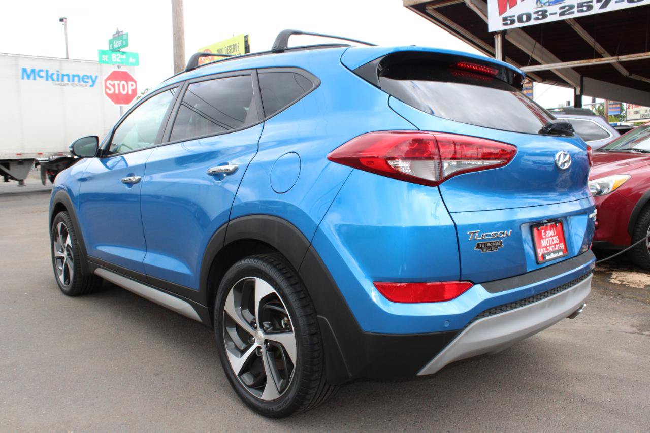 Used 2017 Hyundai Tucson Limited w/ Limited Ultimate Package 03 AWD/4WD image 4