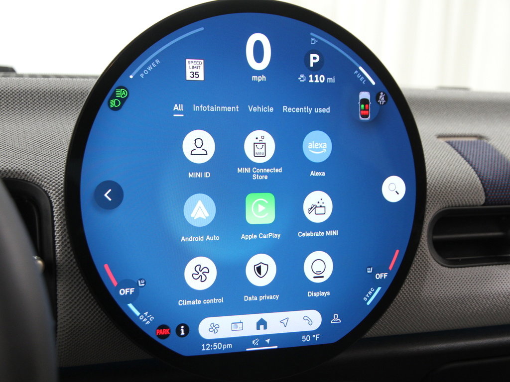 Certified 2025 MINI Cooper 4-Door Hardtop image 9