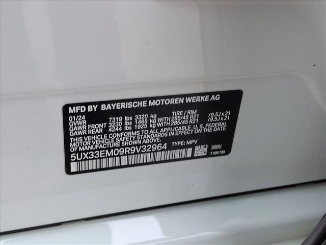 Used 2024 BMW X7 M60i image 27