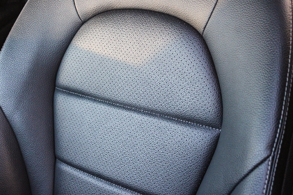 Used 2019 Mercedes-Benz GLC 300 image 25