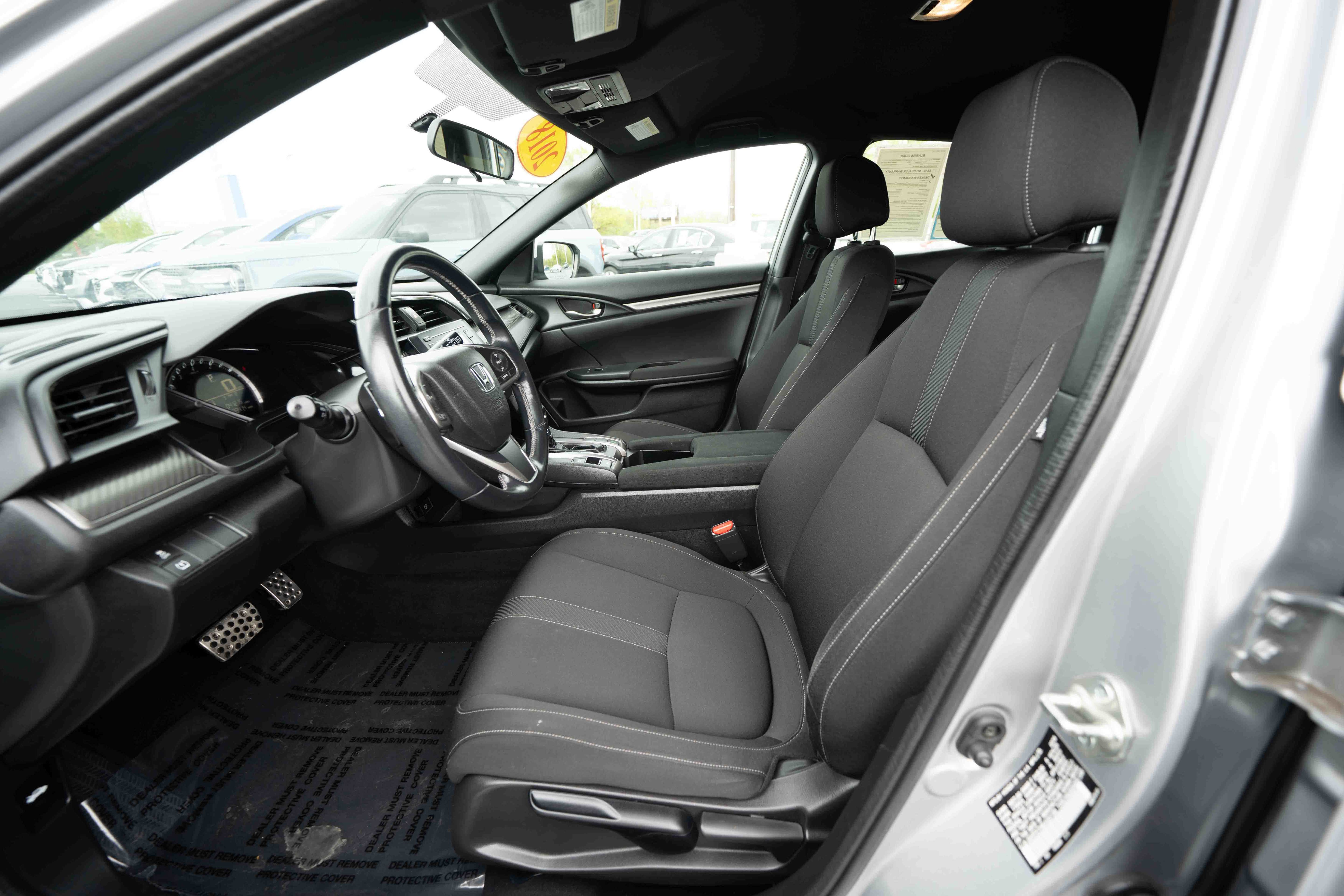 Used 2018 Honda Civic Sport image 9