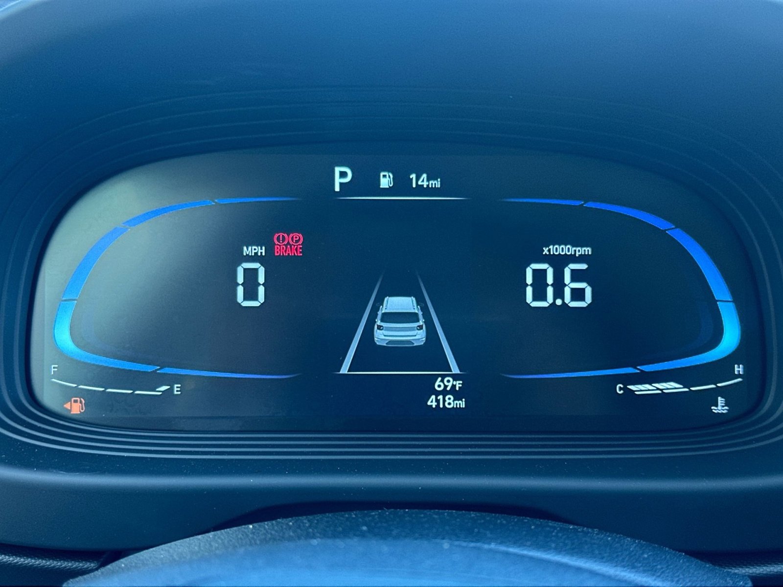 New 2025 Hyundai Venue SEL image 16