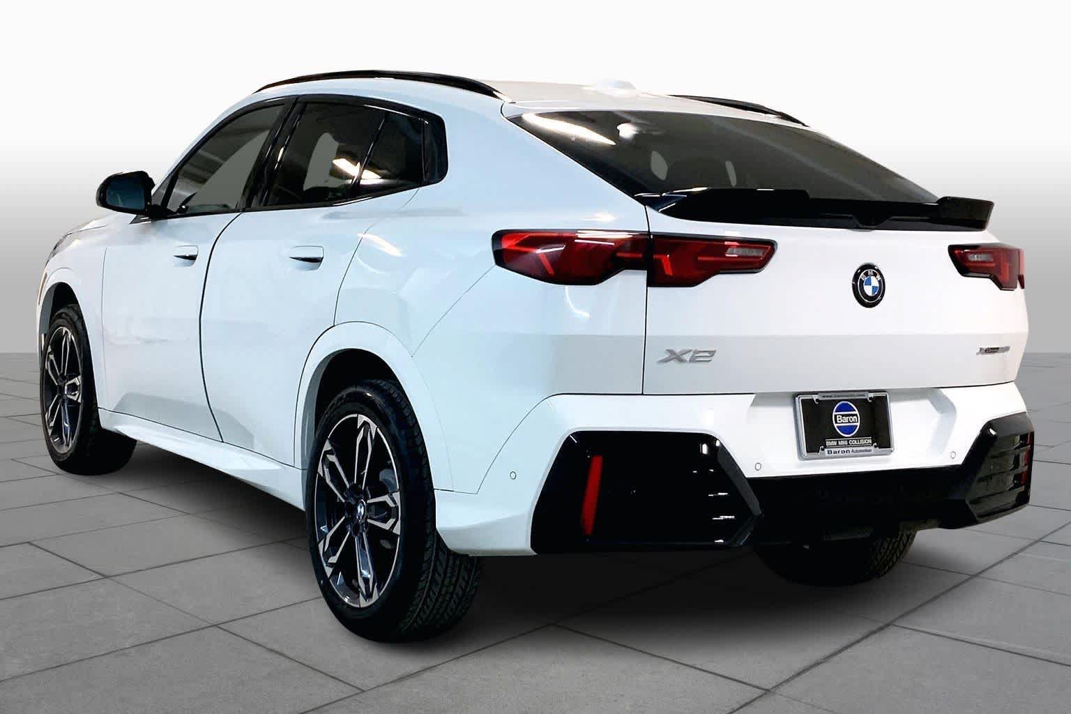 New 2026 BMW X2 xDrive28i w/ Technology Package AWD/4WD image 12
