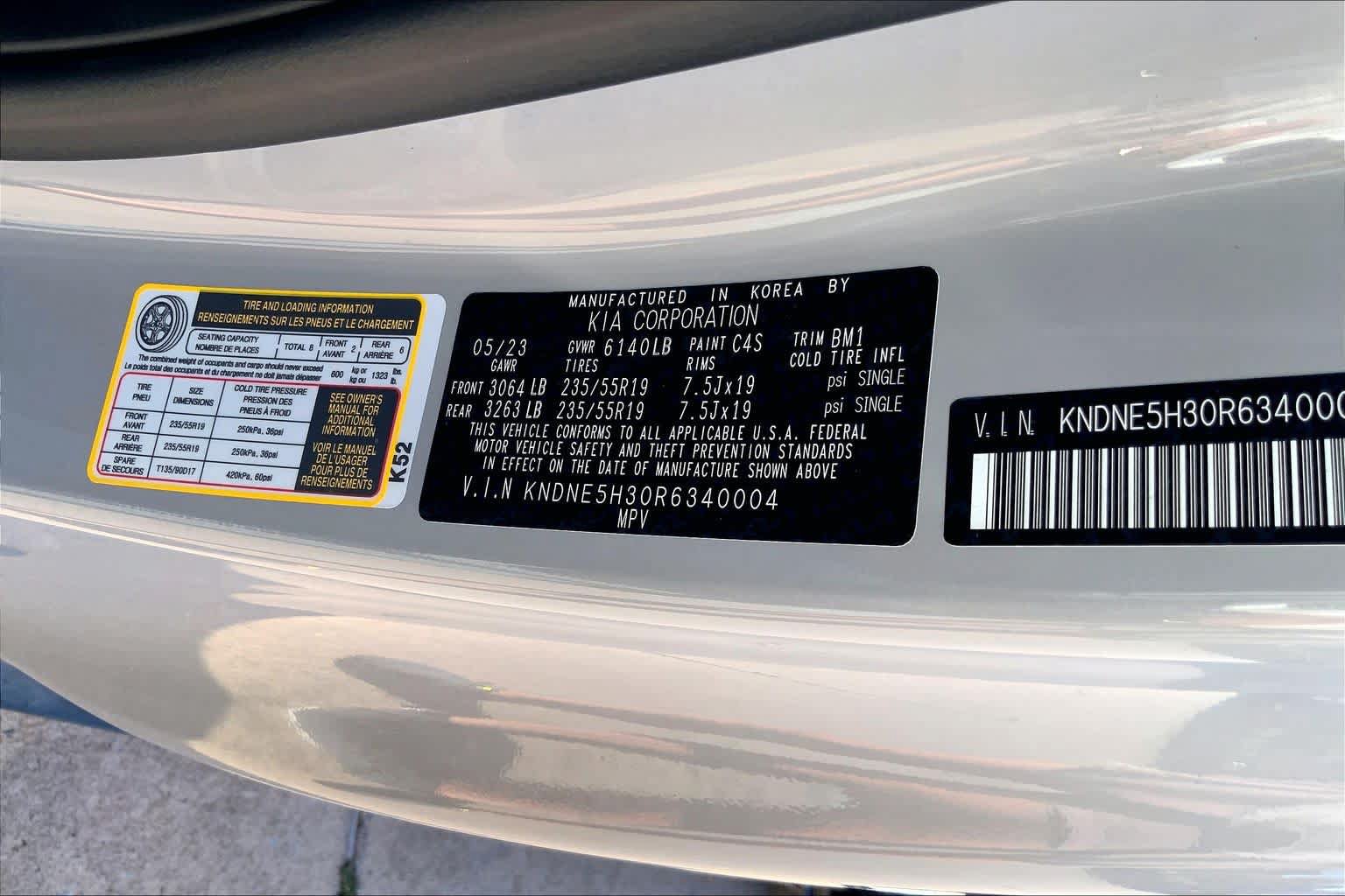 Used 2024 Kia Carnival SX Prestige FWD image 33