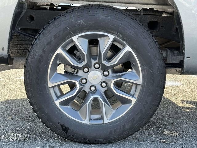 Used 2023 Chevrolet Silverado 1500 LT image 7