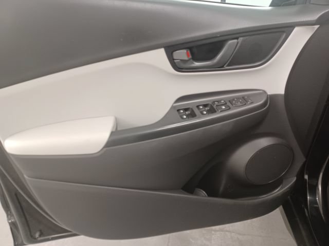 Used 2023 Chevrolet TrailBlazer LT FWD image 14