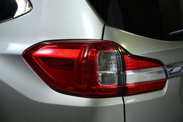 Used 2019 Subaru Ascent Premium w/ Popular Package #3 AWD/4WD image 16
